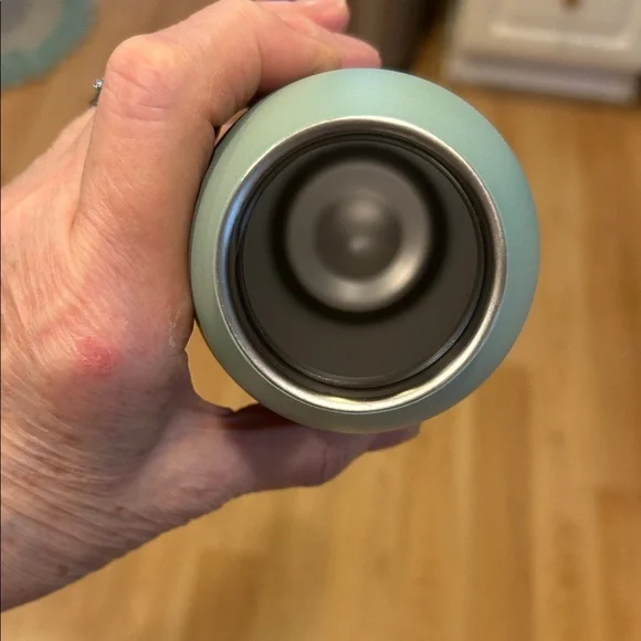 Owala 24oz Free Sip Twist Stainless Steel Water Bottle - Picture 10 of 14